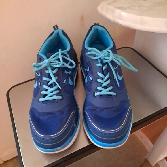 Gravity Defyer TB9022MBU-M: Men's Ion Blue Sneakers